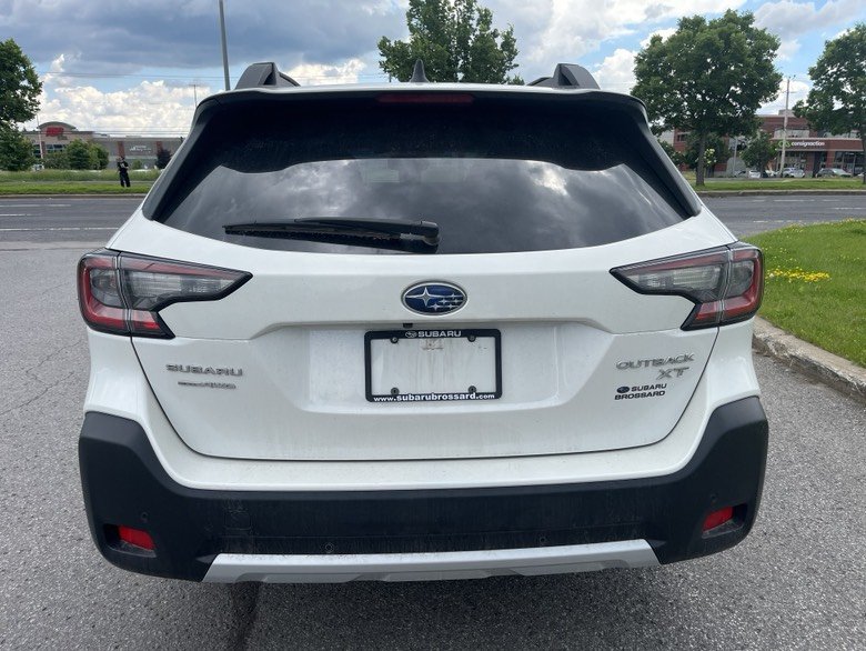 2024 Subaru Outback Limited XT // 2.4T, SIEGES CHAUFF., CARPLAY, TOIT in Brossard, Quebec - 6 - w1024h768px