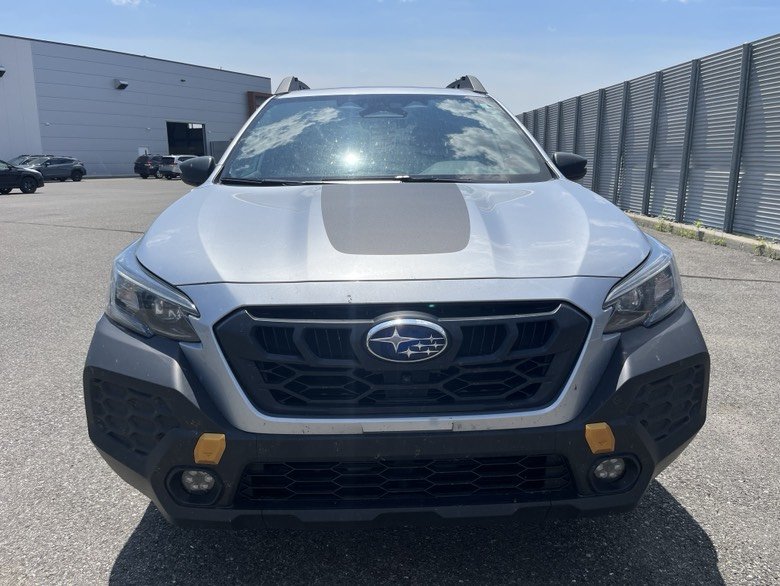 2024 Subaru Outback Wilderness // 2.5L, SIEGES CHAUFF., CARPLAY, TOIT in Brossard, Quebec - 2 - w1024h768px
