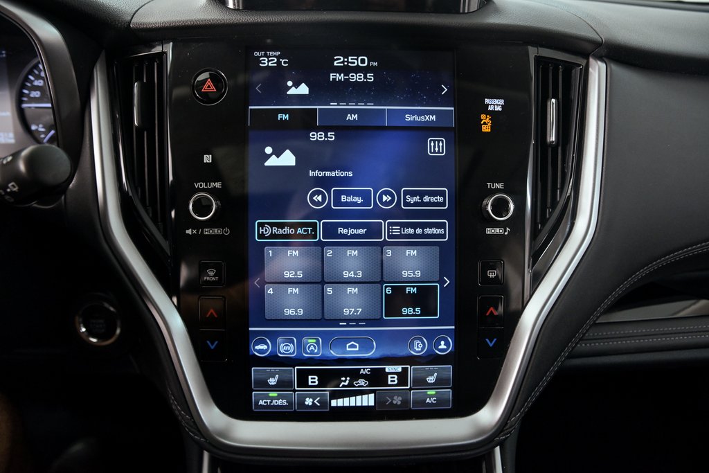 2024 Subaru Outback Limited XT // 2.4T, SIEGES CHAUFF., CARPLAY, TOIT in Brossard, Quebec - 18 - w1024h768px