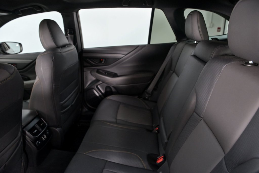 2025 Subaru Outback Wilderness // 2.4T, SIEGES CHAUFF., CARPLAY, TOIT in Brossard, Quebec - 22 - w1024h768px