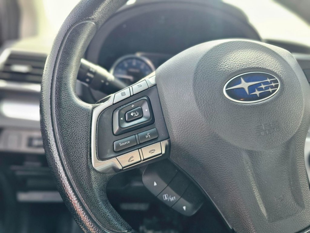 2015 Subaru XV Crosstrek TOURING in Brossard, Quebec - 16 - w1024h768px