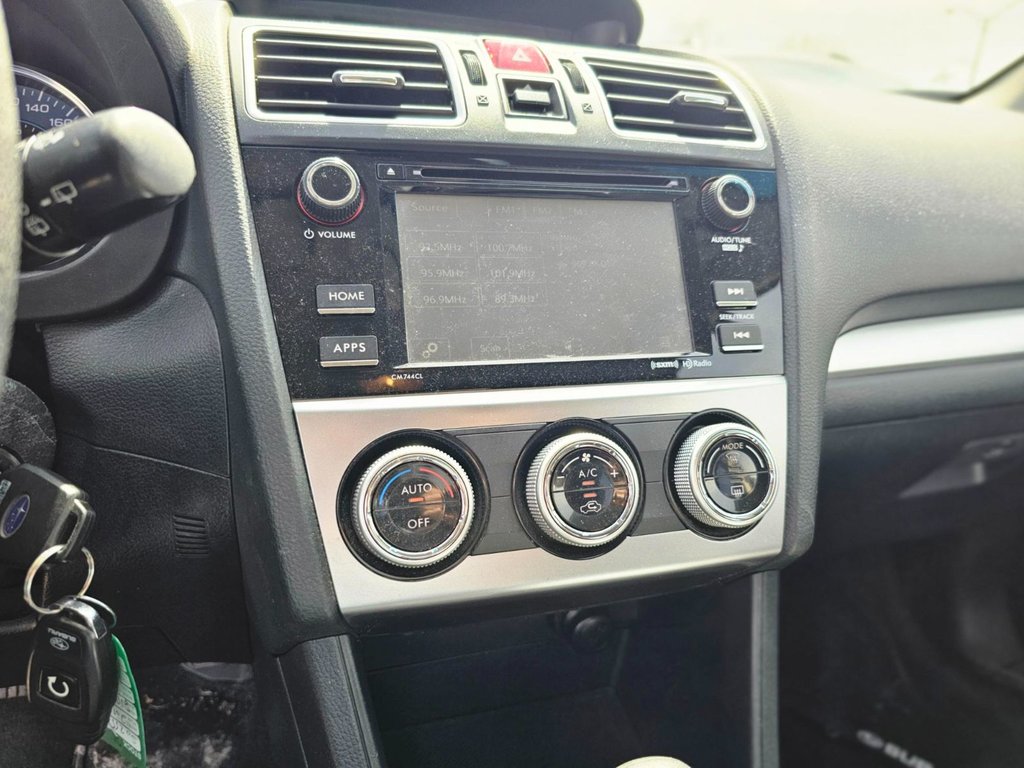 2015 Subaru XV Crosstrek TOURING in Brossard, Quebec - 14 - w1024h768px