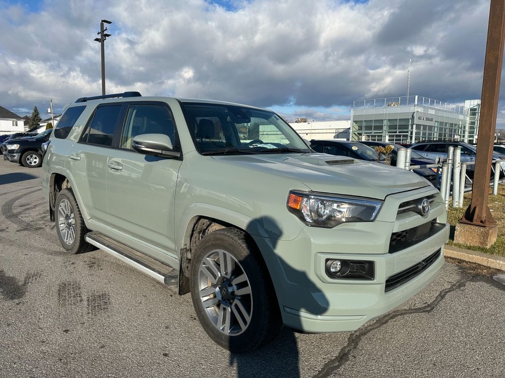 2023  4Runner TRD SPORT V6 4.0L in Brossard, Quebec - 2 - w1024h768px