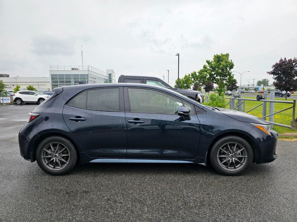 2019 Toyota Corolla Hatchback in Brossard, Quebec - 6 - w1024h768px
