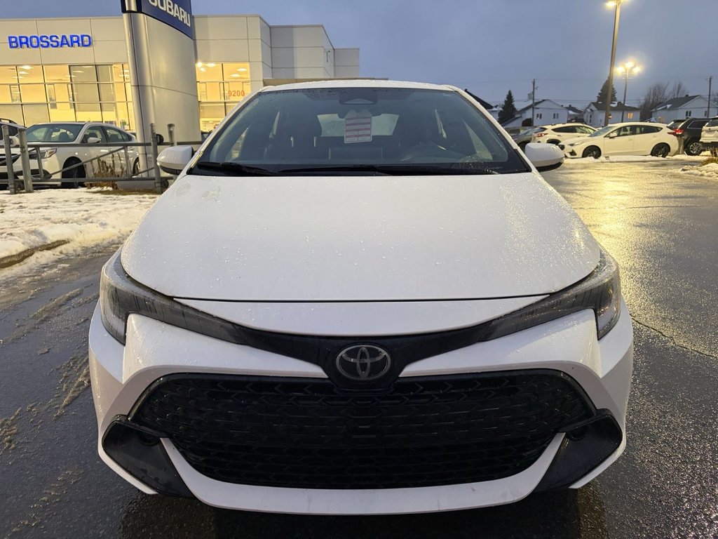 Toyota Corolla Hatchback  2023 à Brossard, Québec - 2 - w1024h768px