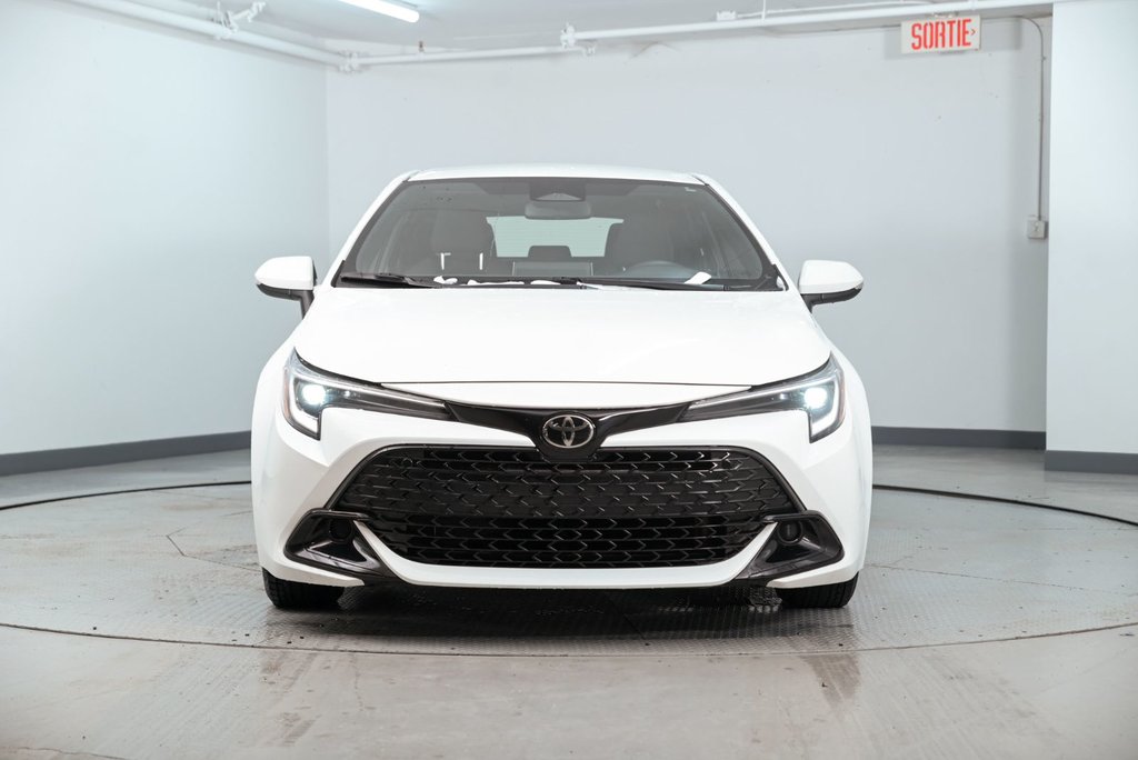 2023 Toyota Corolla Hatchback in Brossard, Quebec - 6 - w1024h768px