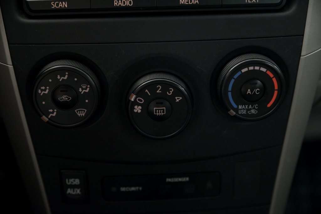Toyota Corolla  2012 à Brossard, Québec - 15 - w1024h768px