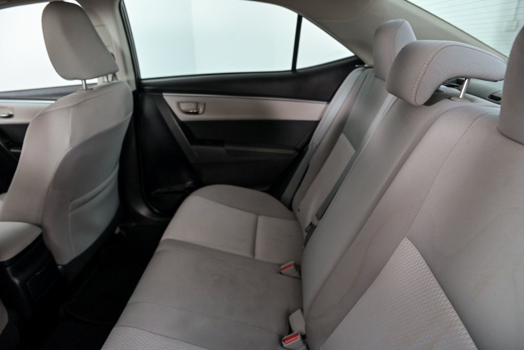 2014 Toyota Corolla LE in Brossard, Quebec - 22 - w1024h768px