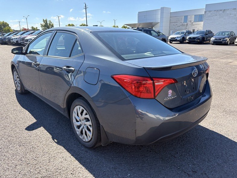Toyota Corolla LE 2019 à Brossard, Québec - 4 - w1024h768px