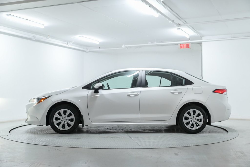Toyota Corolla LE 2022 à Brossard, Québec - 4 - w1024h768px