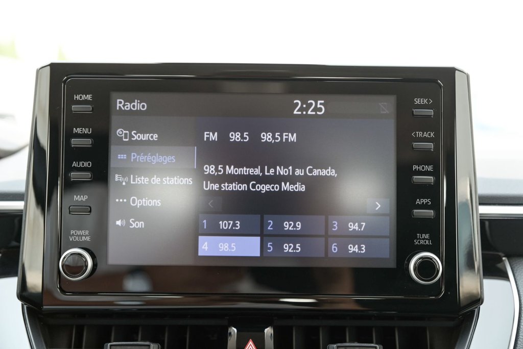 Toyota Corolla LE 2022 à Brossard, Québec - 15 - w1024h768px