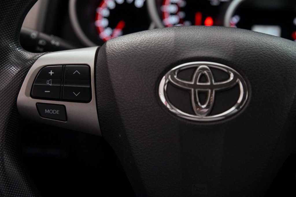 Toyota Matrix  2012 à Brossard, Québec - 14 - w1024h768px