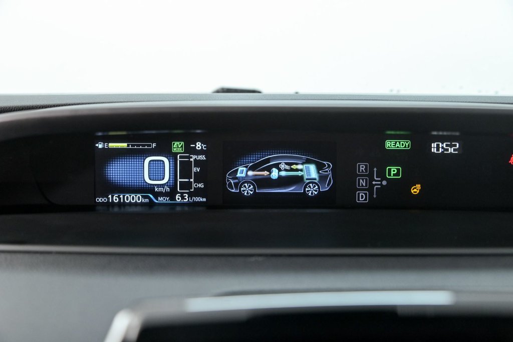 2020 Toyota Prius Prime in Brossard, Quebec - 11 - w1024h768px