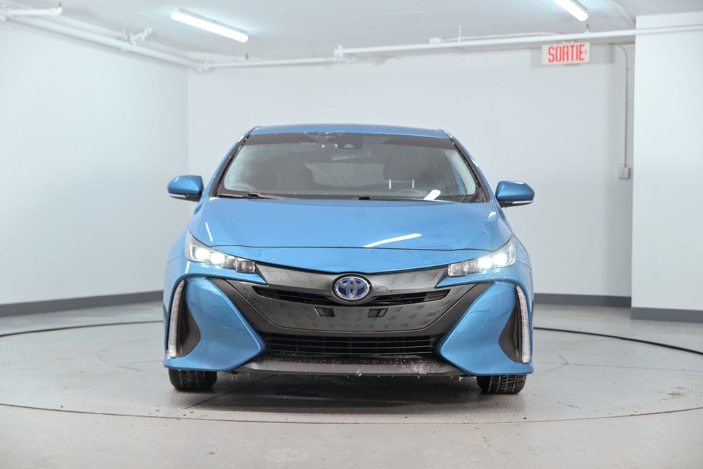 2020 Toyota Prius Prime in Brossard, Quebec - 6 - w1024h768px