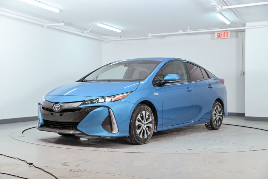 2020 Toyota Prius Prime in Brossard, Quebec - 5 - w1024h768px