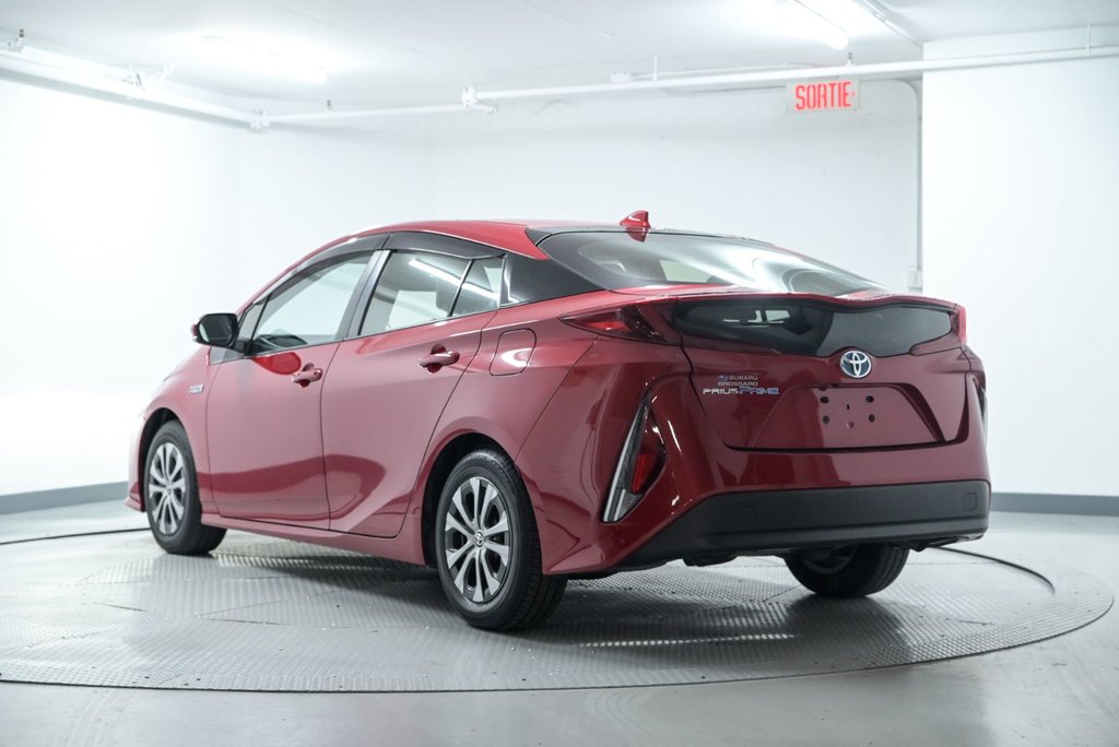 Toyota PRIUS PRIME UPGRADE 2021 à Brossard, Québec - 3 - w1024h768px