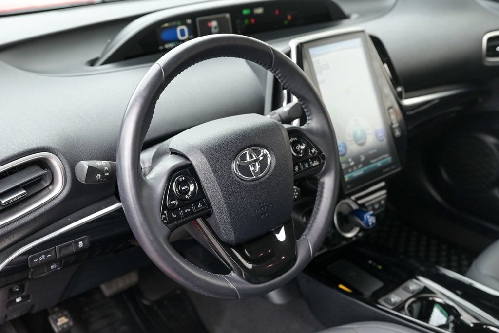Toyota PRIUS PRIME UPGRADE 2021 à Brossard, Québec - 10 - w1024h768px
