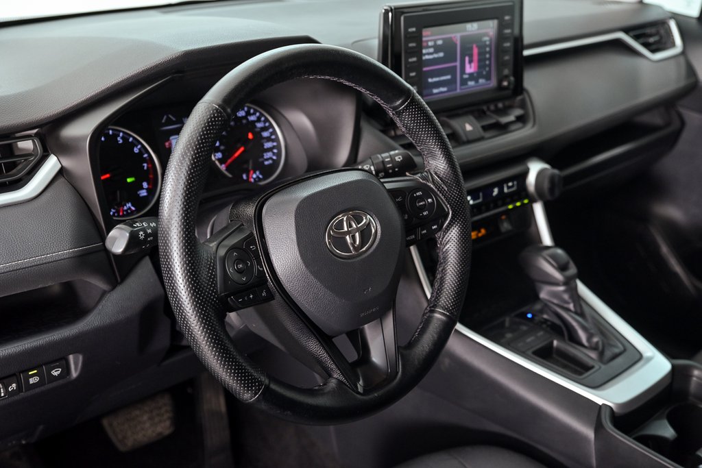 Toyota RAV4 LE 2019 à Brossard, Québec - 11 - w1024h768px