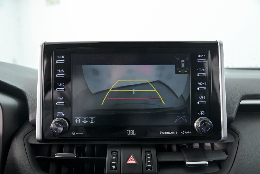 2021 Toyota RAV4 Hybrid Limited in Brossard, Quebec - 20 - w1024h768px