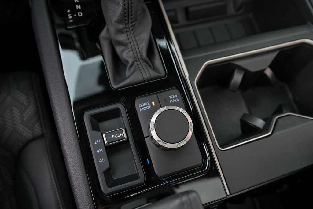 2024 Toyota Tundra Limited in Brossard, Quebec - 23 - w1024h768px