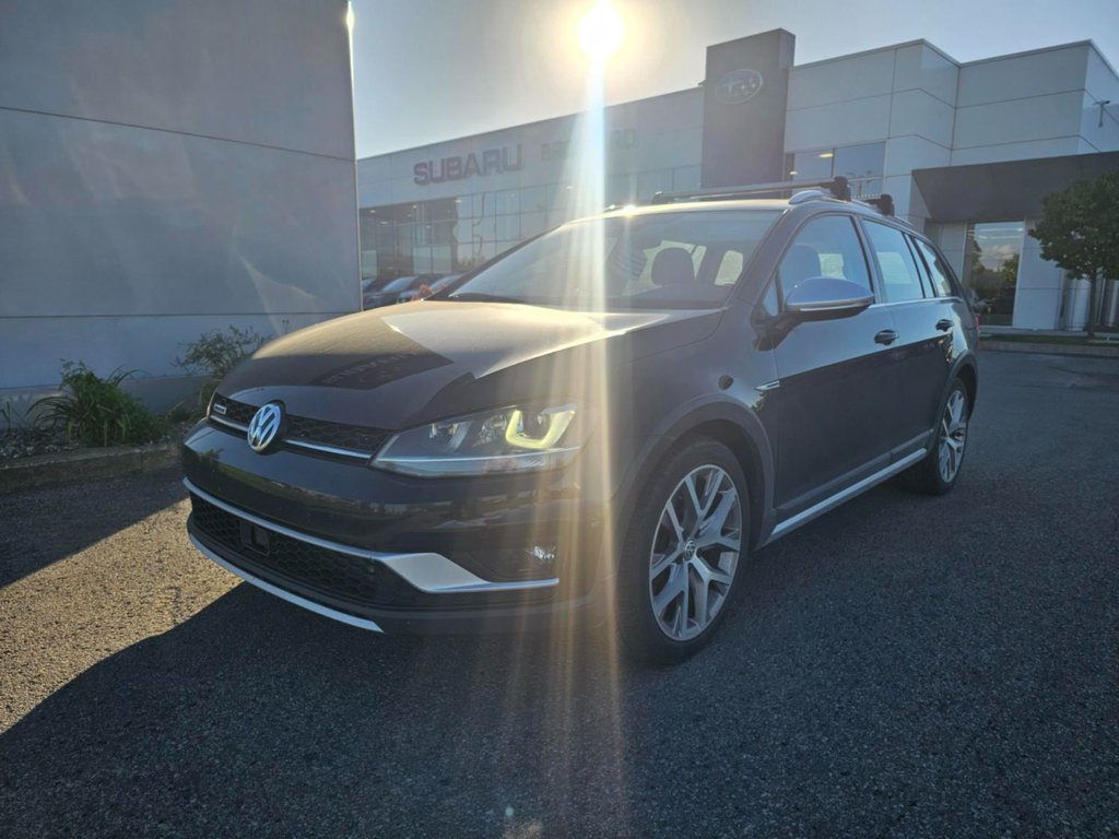 2017 Volkswagen GOLF ALLTRACK 4 MOTIONS in Brossard, Quebec - 1 - w1024h768px