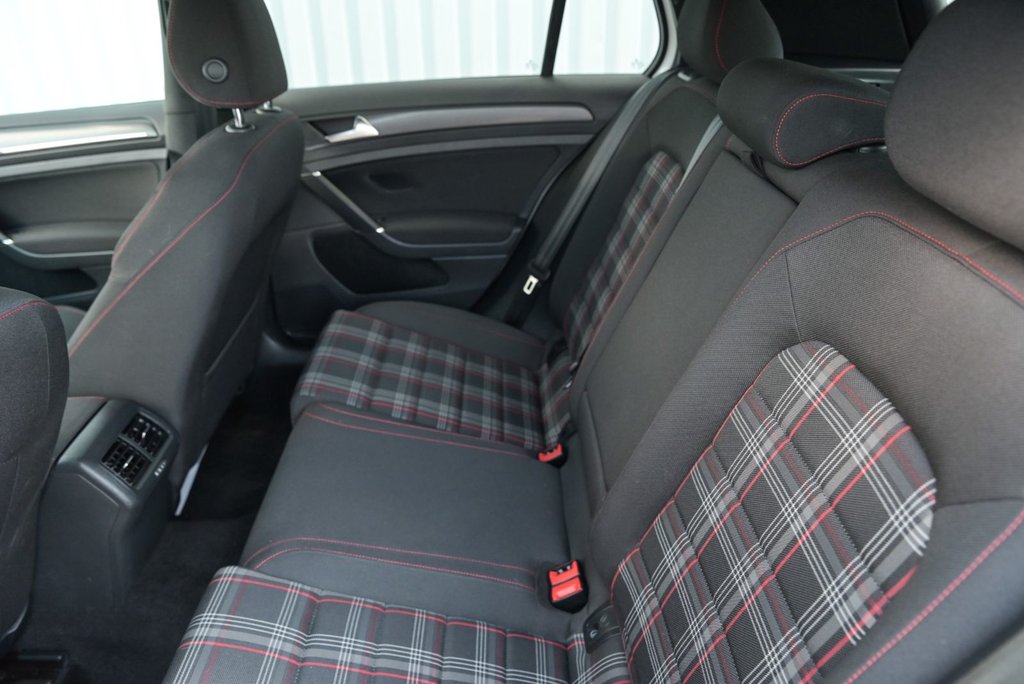 Volkswagen Golf GTI Autobahn 2018 à Brossard, Québec - 20 - w1024h768px