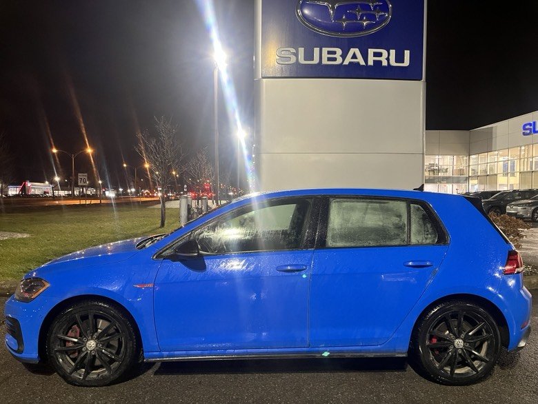 2019 Volkswagen Golf GTI in Brossard, Quebec - 5 - w1024h768px