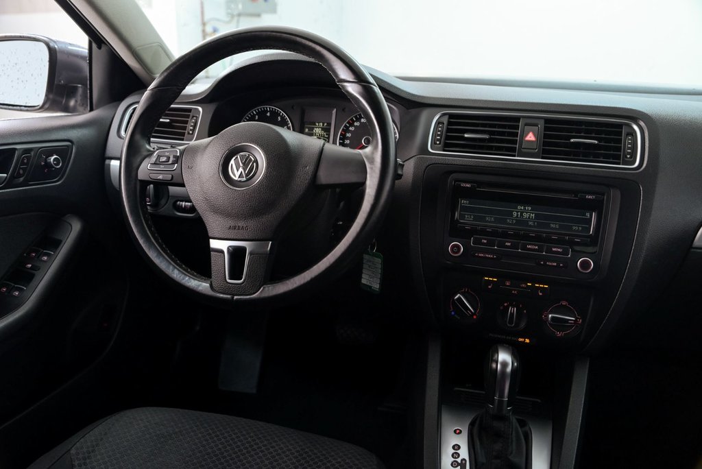2014 Volkswagen Jetta Sedan Comfortline in Brossard, Quebec - 20 - w1024h768px
