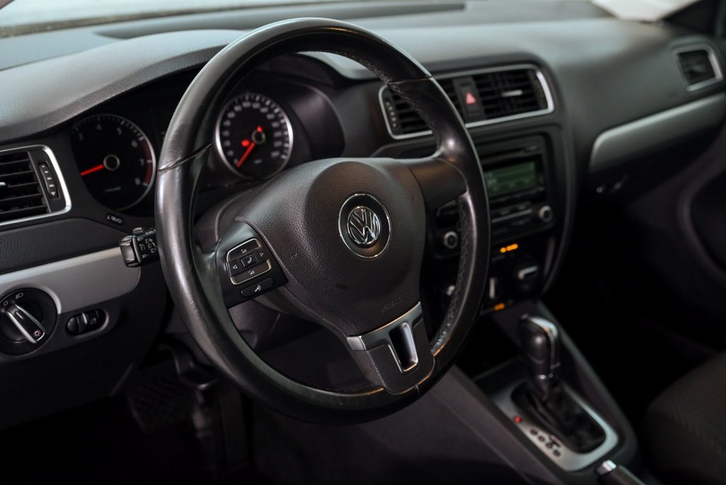 2014 Volkswagen Jetta Sedan Comfortline in Brossard, Quebec - 11 - w1024h768px