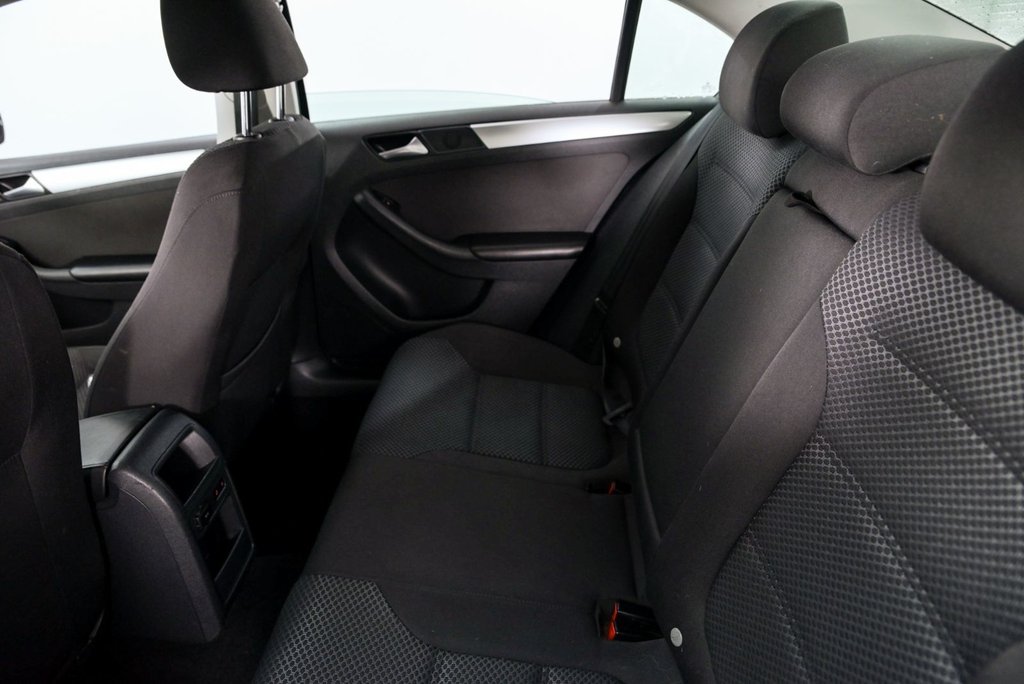 2014 Volkswagen Jetta Sedan Comfortline in Brossard, Quebec - 19 - w1024h768px