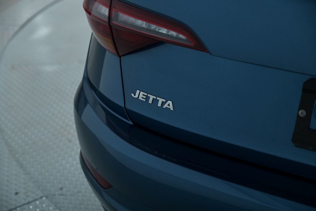 2019  Jetta Comfortline in Brossard, Quebec - 7 - w1024h768px