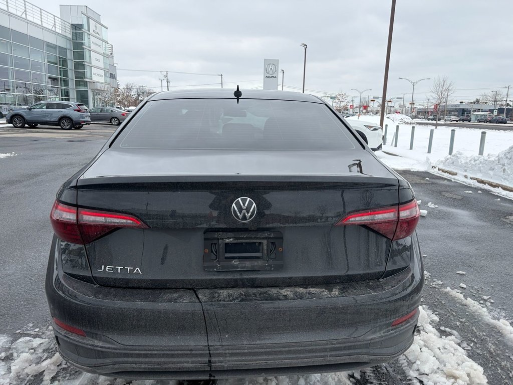 Volkswagen Jetta Trendline 2022 à Brossard, Québec - 7 - w1024h768px