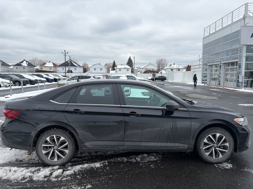 Volkswagen Jetta Trendline 2022 à Brossard, Québec - 5 - w1024h768px