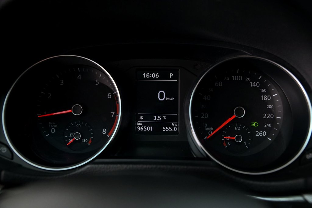 Volkswagen Passat Comfortline 2017 à Brossard, Québec - 14 - w1024h768px