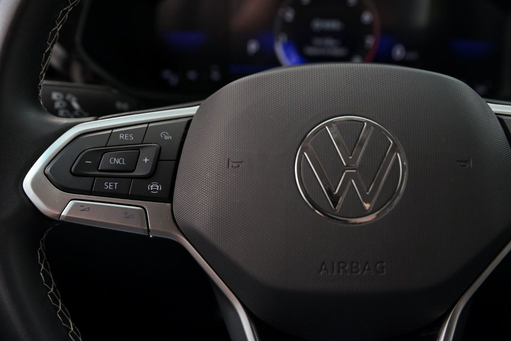 2024 Volkswagen Taos Trendline in Brossard, Quebec - 16 - w1024h768px