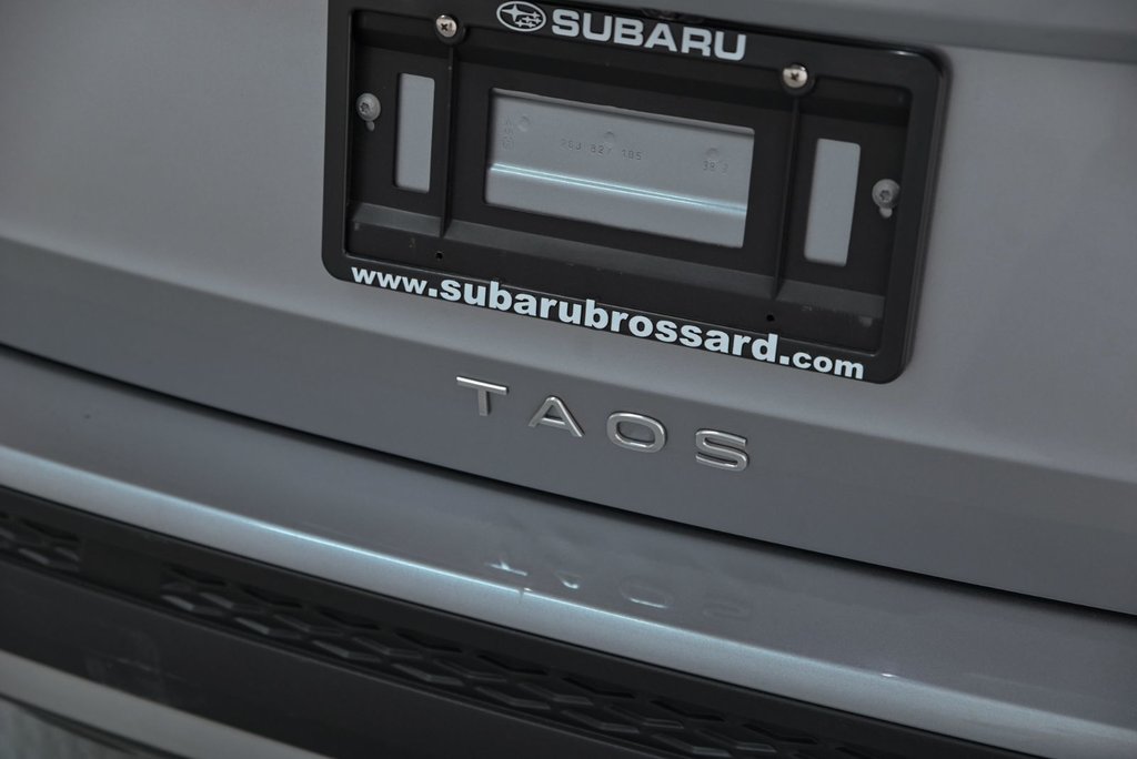 2024 Volkswagen Taos Trendline in Brossard, Quebec - 7 - w1024h768px
