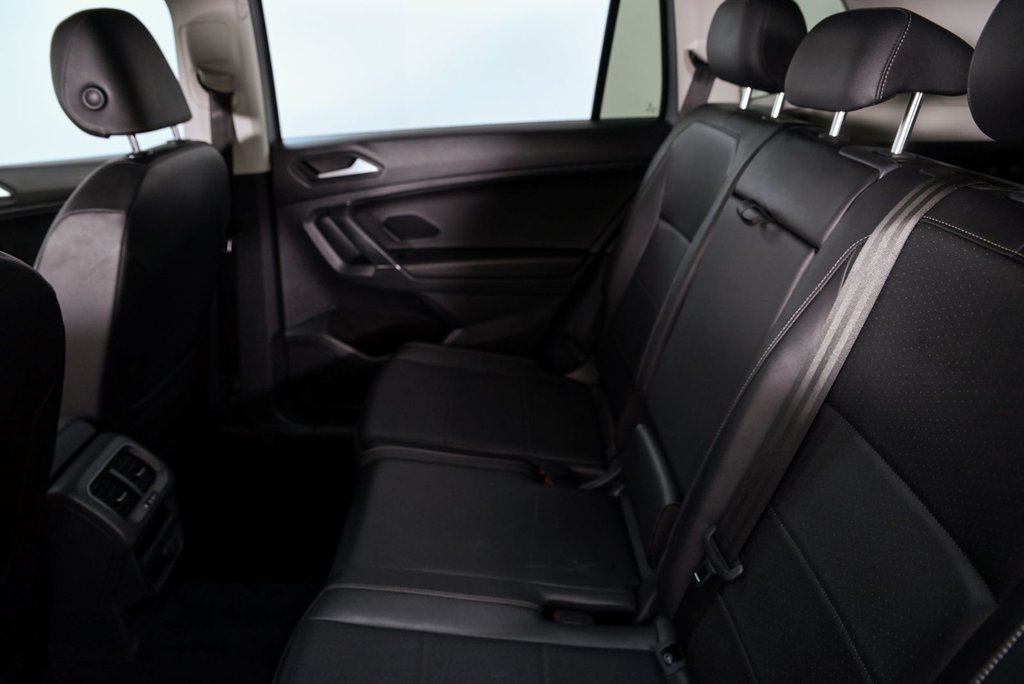 2020 Volkswagen Tiguan in Brossard, Quebec - 22 - w1024h768px