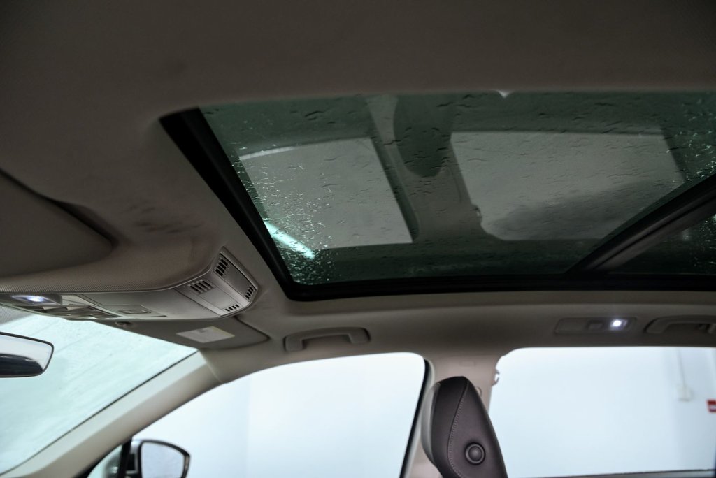 2020 Volkswagen Tiguan in Brossard, Quebec - 21 - w1024h768px