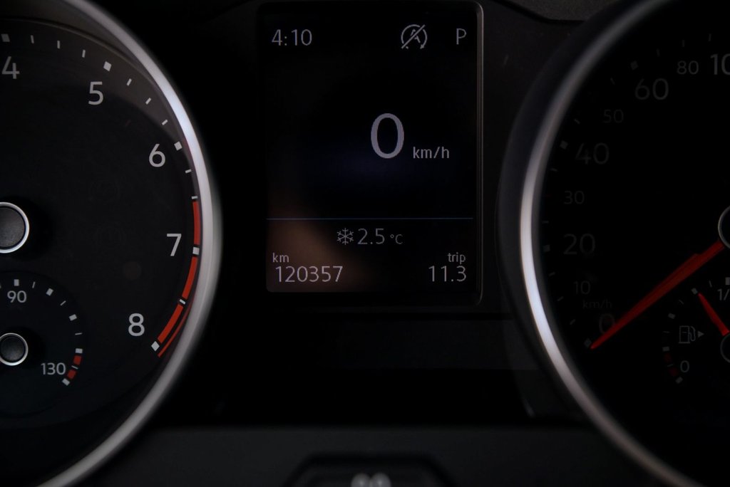 2020 Volkswagen Tiguan in Brossard, Quebec - 13 - w1024h768px