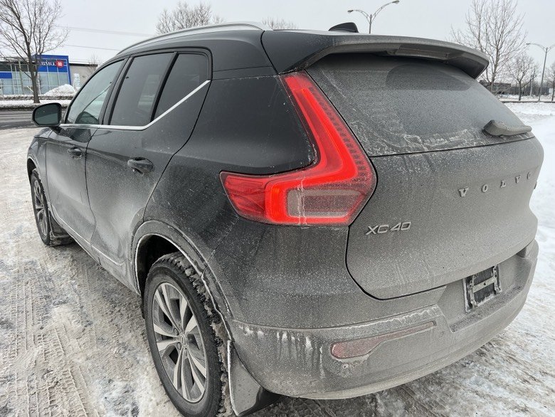 2024 Volvo XC40 Plus Bright Theme in Brossard, Quebec - 8 - w1024h768px