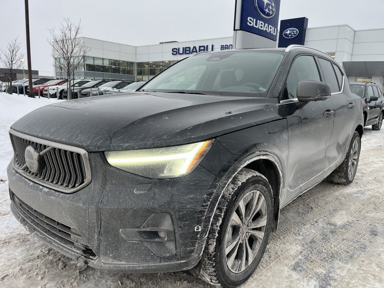 2024 Volvo XC40 Plus Bright Theme in Brossard, Quebec - 1 - w1024h768px