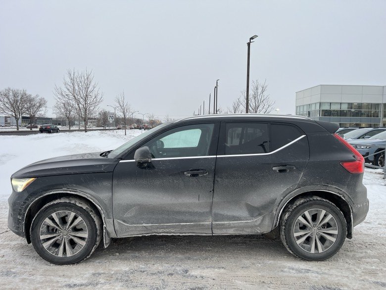 2024 Volvo XC40 Plus Bright Theme in Brossard, Quebec - 4 - w1024h768px