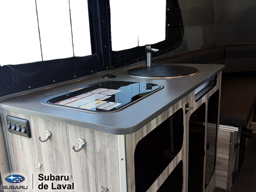 Airstream Basecamp 20 pi 2 po 2023 à Laval, Québec - 11 - w1024h768px