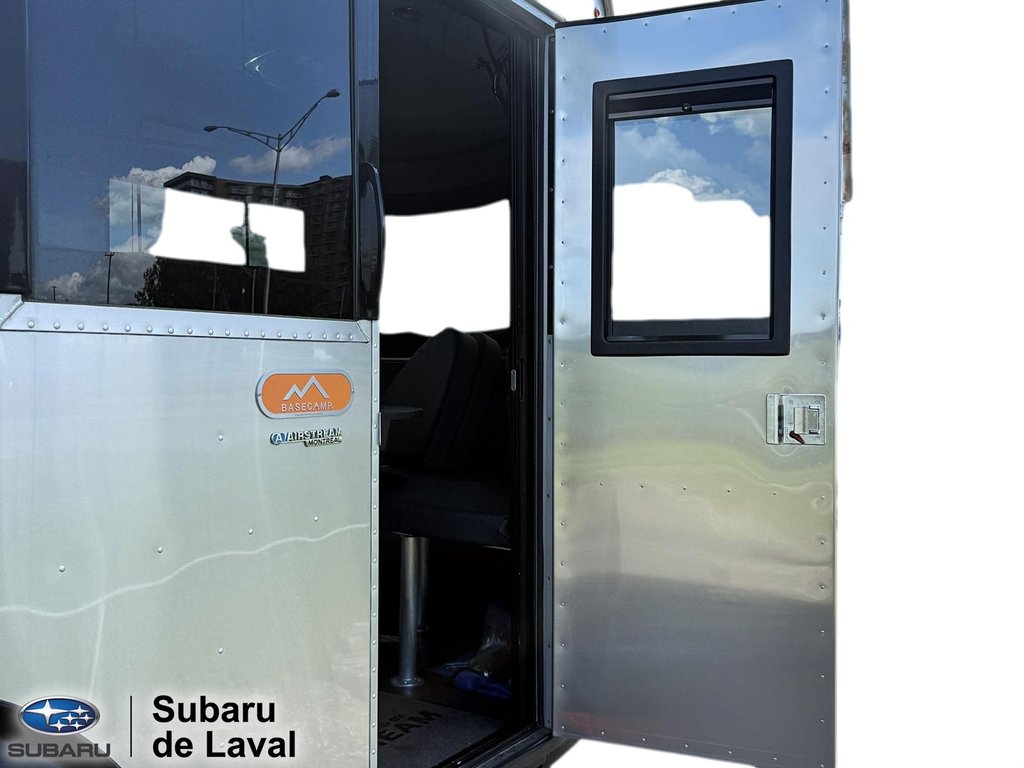 Airstream Basecamp 20 pi 2 po 2023 à Laval, Québec - 13 - w1024h768px