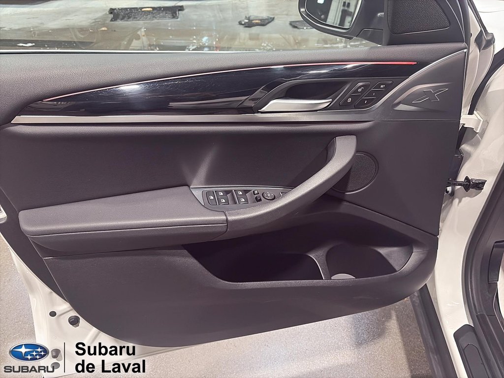 2022 BMW X4 xDrive30i in Terrebonne, Quebec - 10 - w1024h768px