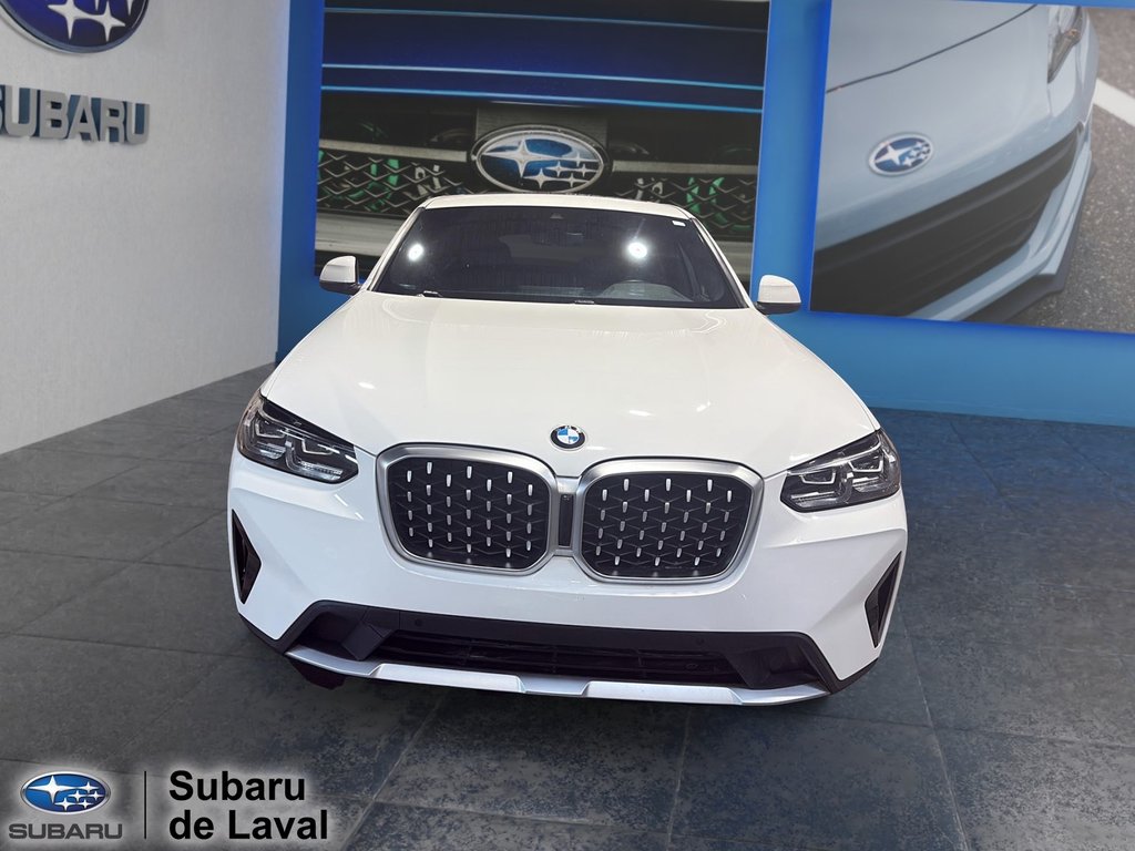 2022 BMW X4 xDrive30i in Terrebonne, Quebec - 2 - w1024h768px