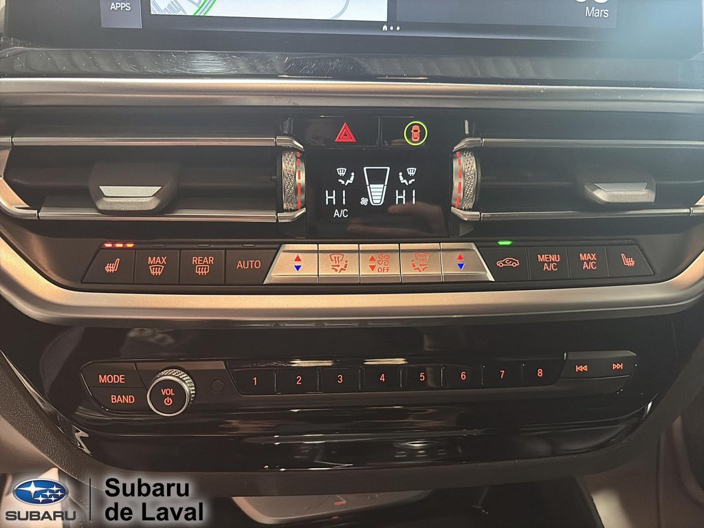 2022 BMW X4 xDrive30i in Terrebonne, Quebec - 14 - w1024h768px