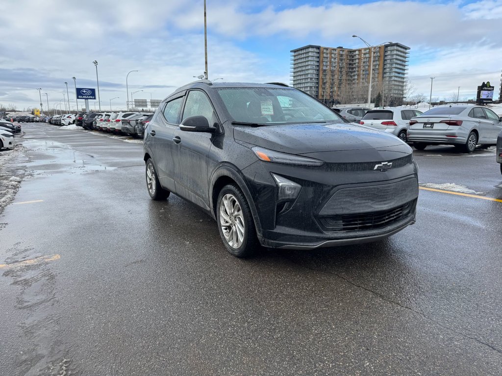 2023 Chevrolet BOLT EUV LT in Laval, Quebec - 5 - w1024h768px