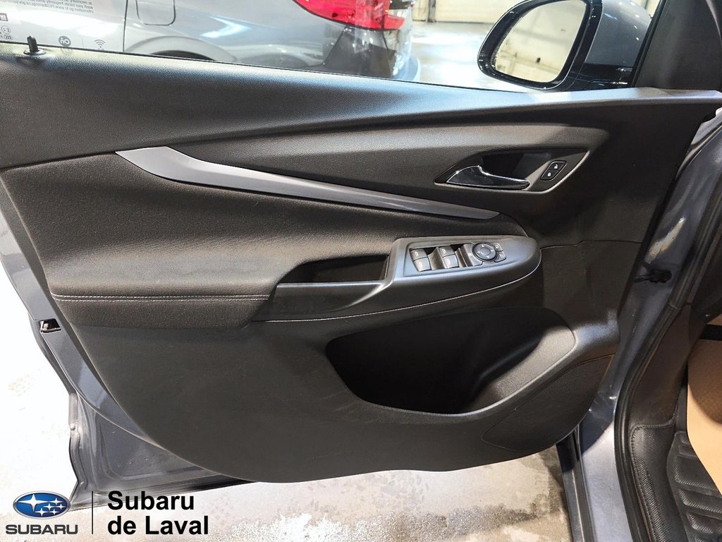 2023 Chevrolet Bolt EUV LT in Terrebonne, Quebec - 11 - w1024h768px