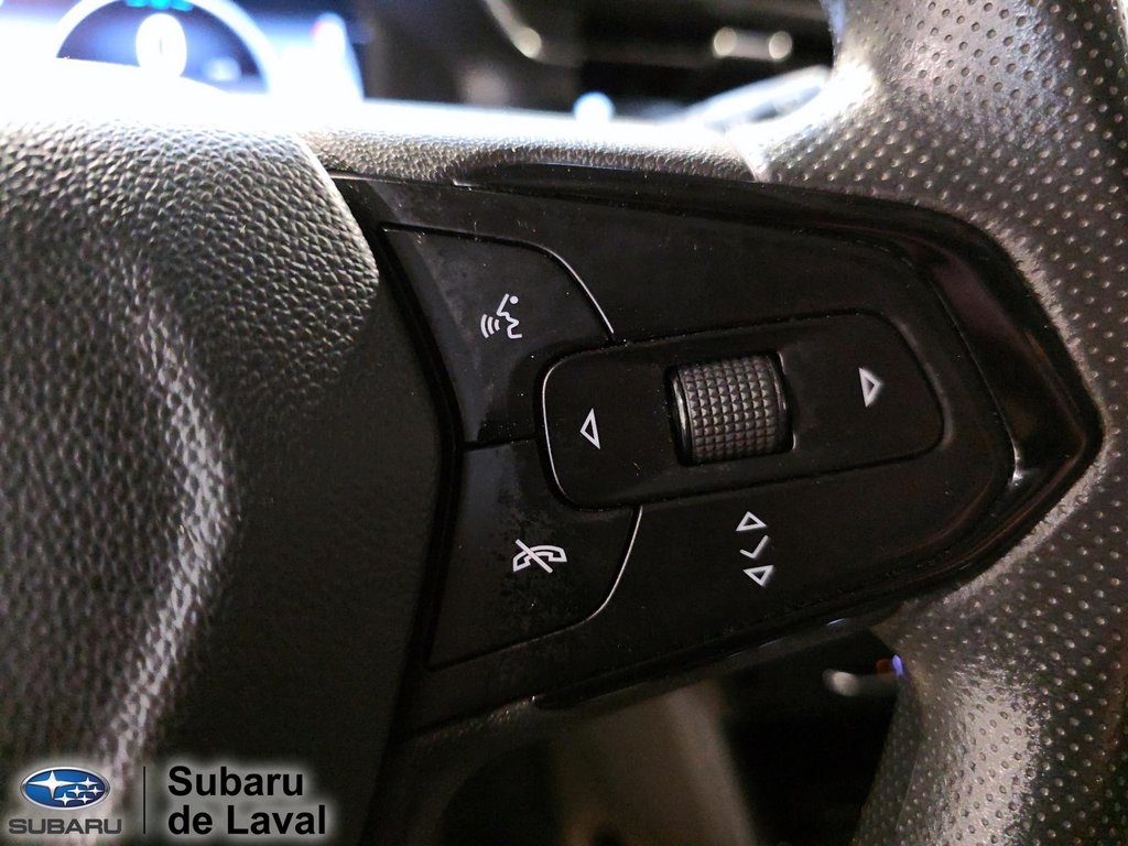 2023 Chevrolet Bolt EUV LT in Terrebonne, Quebec - 21 - w1024h768px